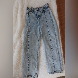 Revice split denim acid wash jeans